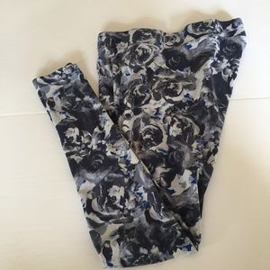 Garage Floral High Rise Leggings Size Small